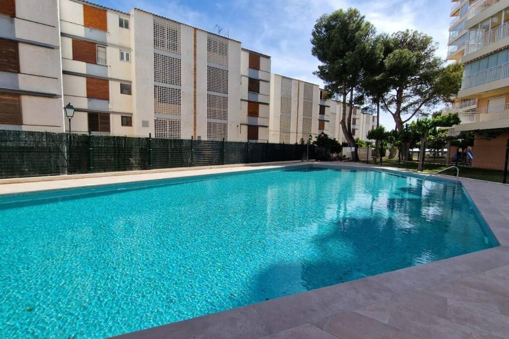 Apartamento 3 Habitaciones Con Piscina Y Vistas Al Mar Benicàssim Eksteriør bilde