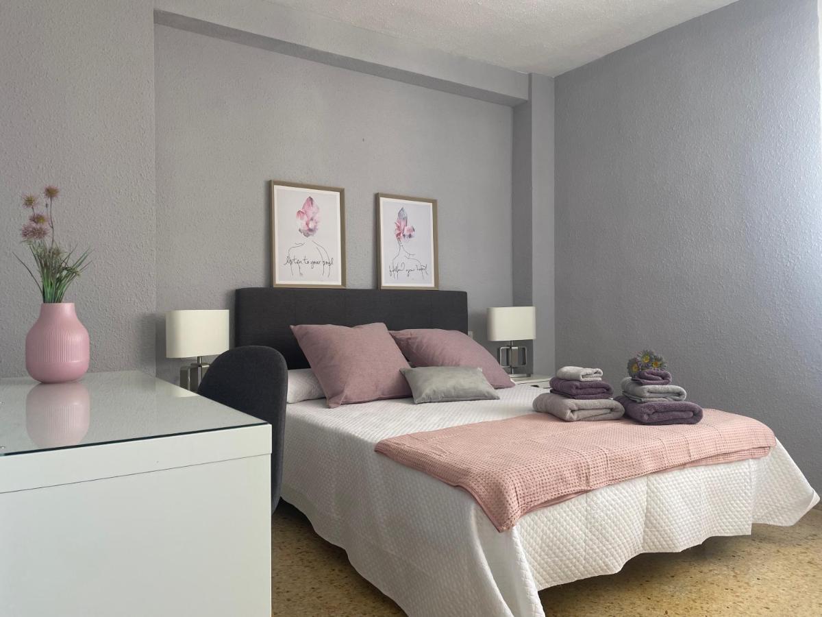 Apartamento 3 Habitaciones Con Piscina Y Vistas Al Mar Benicàssim Eksteriør bilde