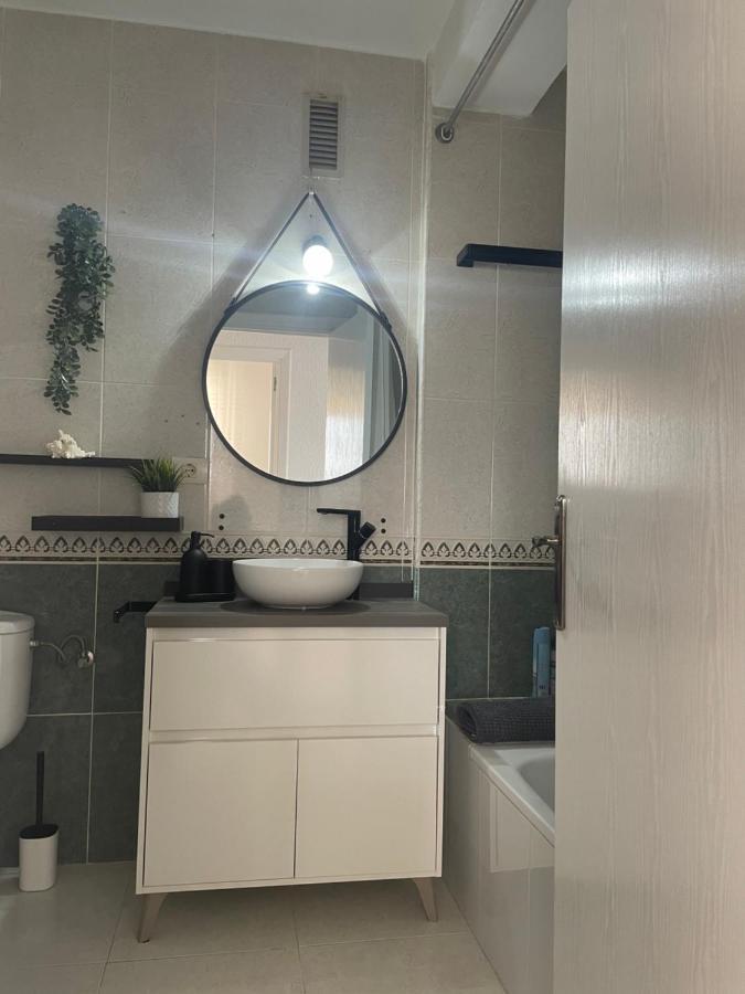 Apartamento 3 Habitaciones Con Piscina Y Vistas Al Mar Benicàssim Eksteriør bilde