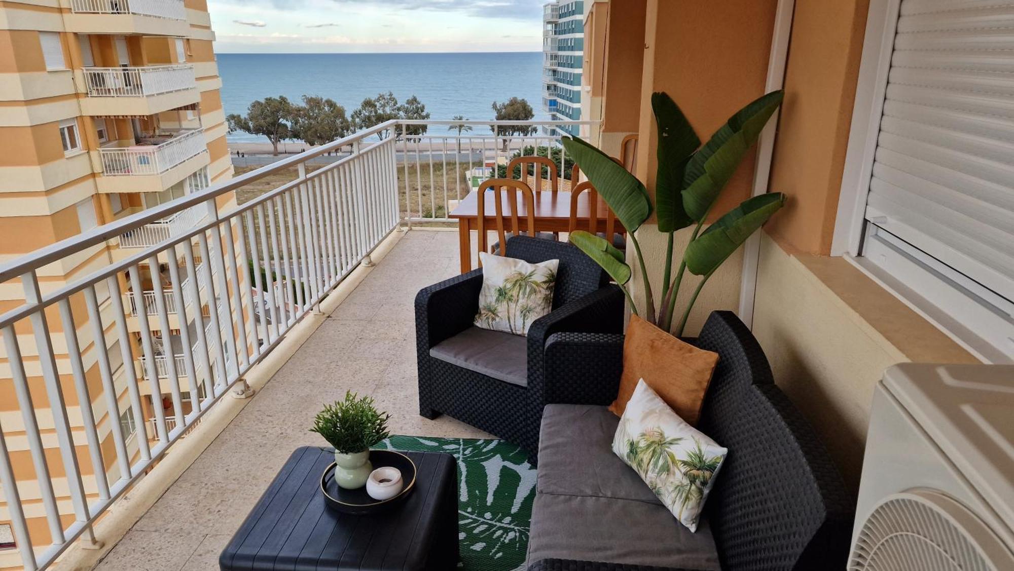 Apartamento 3 Habitaciones Con Piscina Y Vistas Al Mar Benicàssim Eksteriør bilde