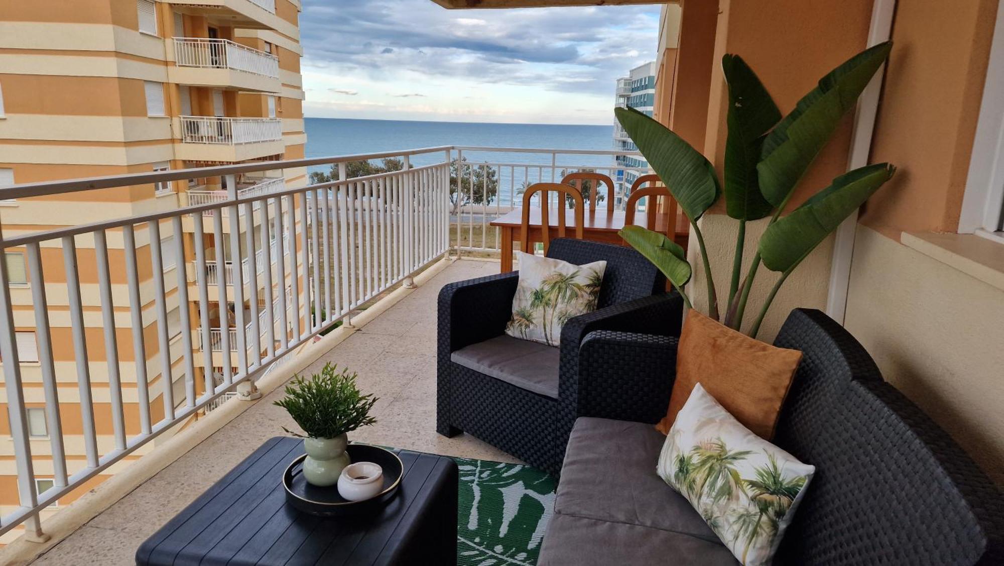 Apartamento 3 Habitaciones Con Piscina Y Vistas Al Mar Benicàssim Eksteriør bilde